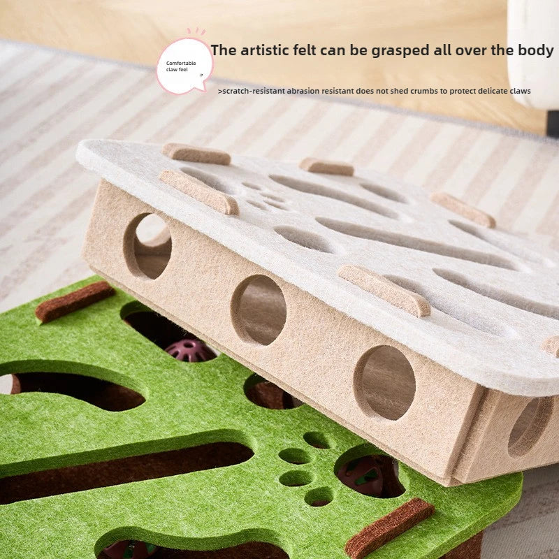 ScratchPlay™ Interactive Cat Activity Centre